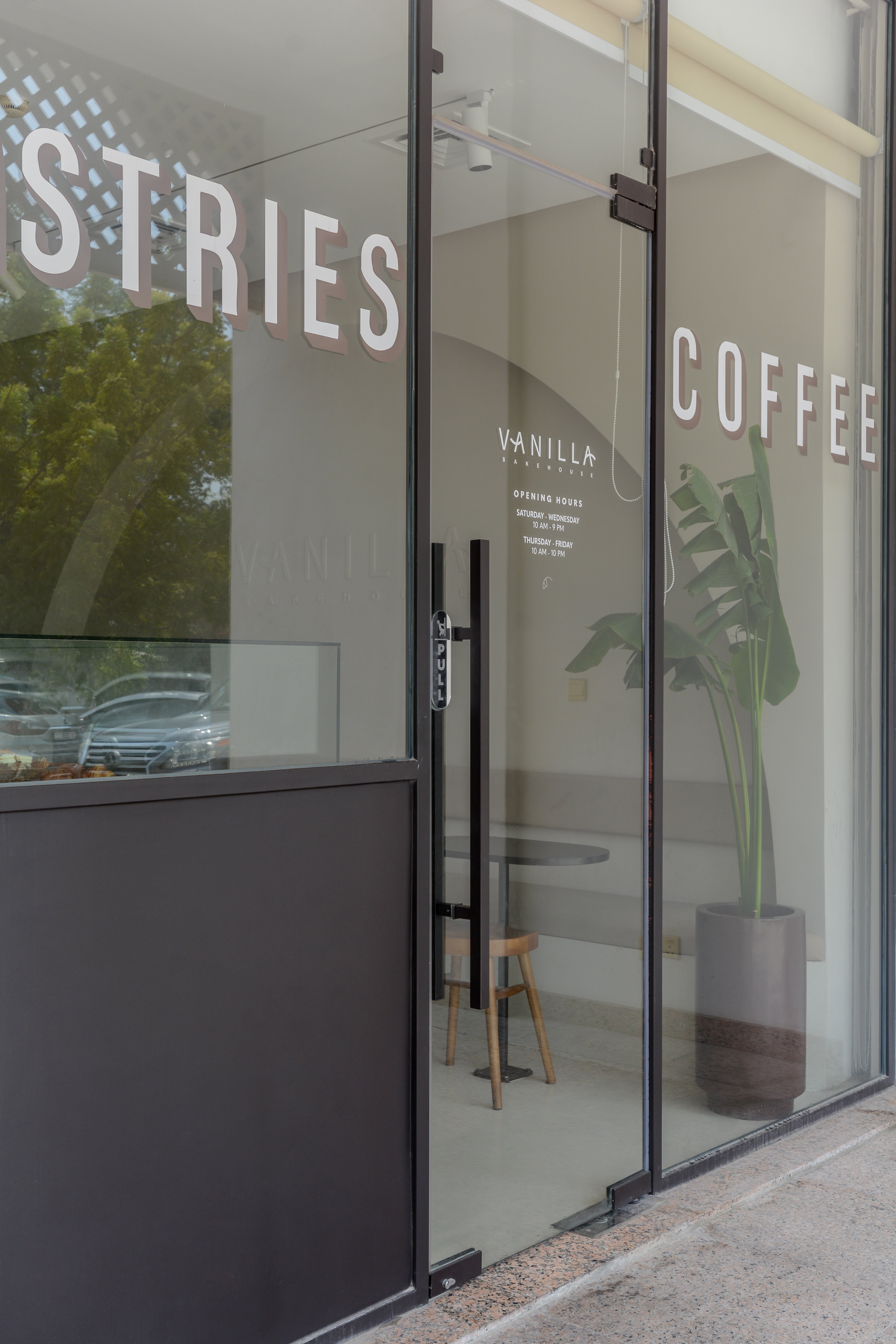 Signature Half-Service Design